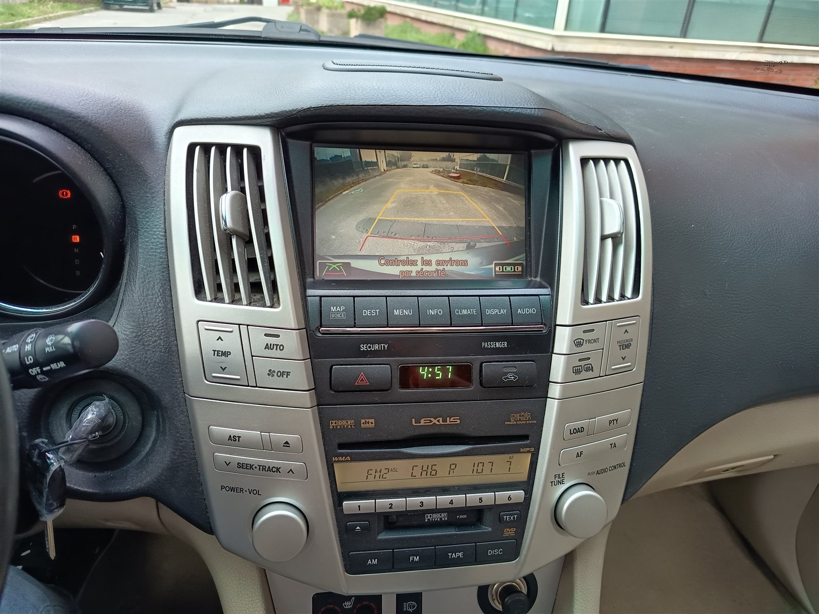 Lexus RX 400h VO 345 - Photo 32