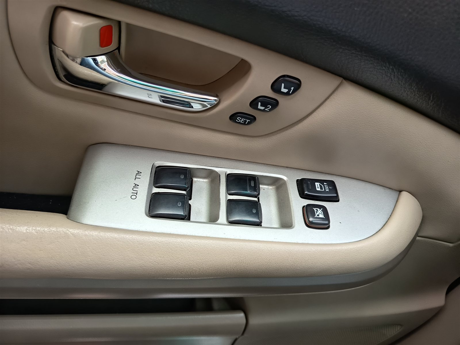 Lexus RX 400h VO 345 - Photo 34