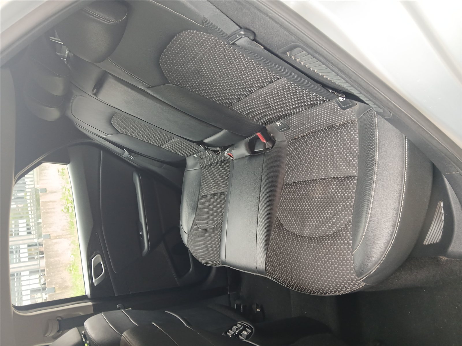 Kia Xceed VO 350 - Photo 12