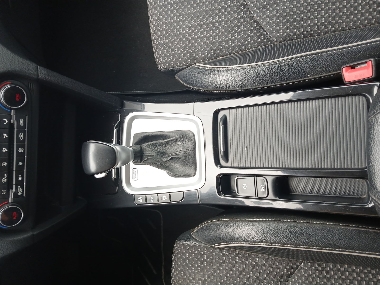 Kia Xceed VO 350 - Photo 18