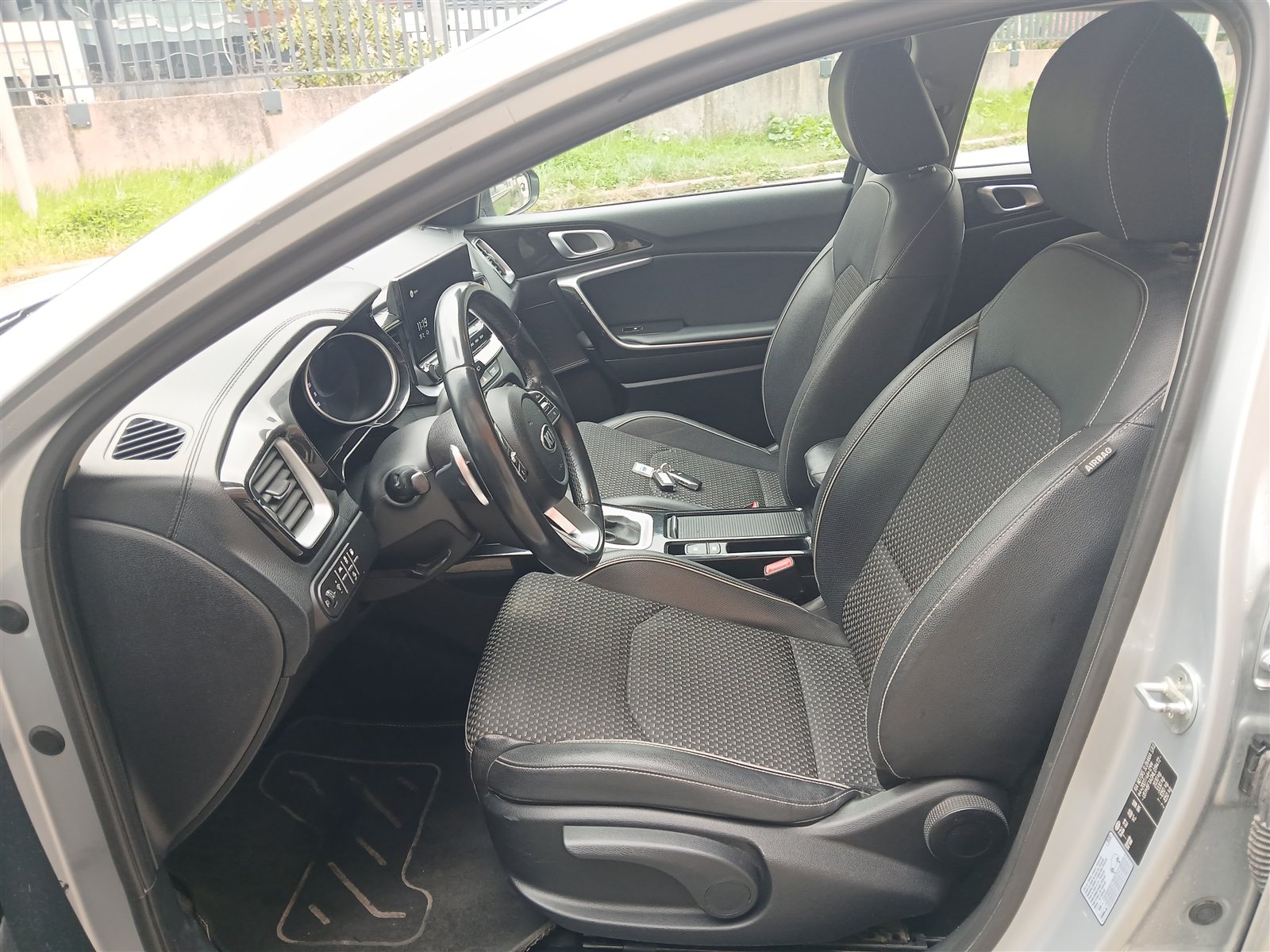 Kia Xceed VO 350 - Photo 20