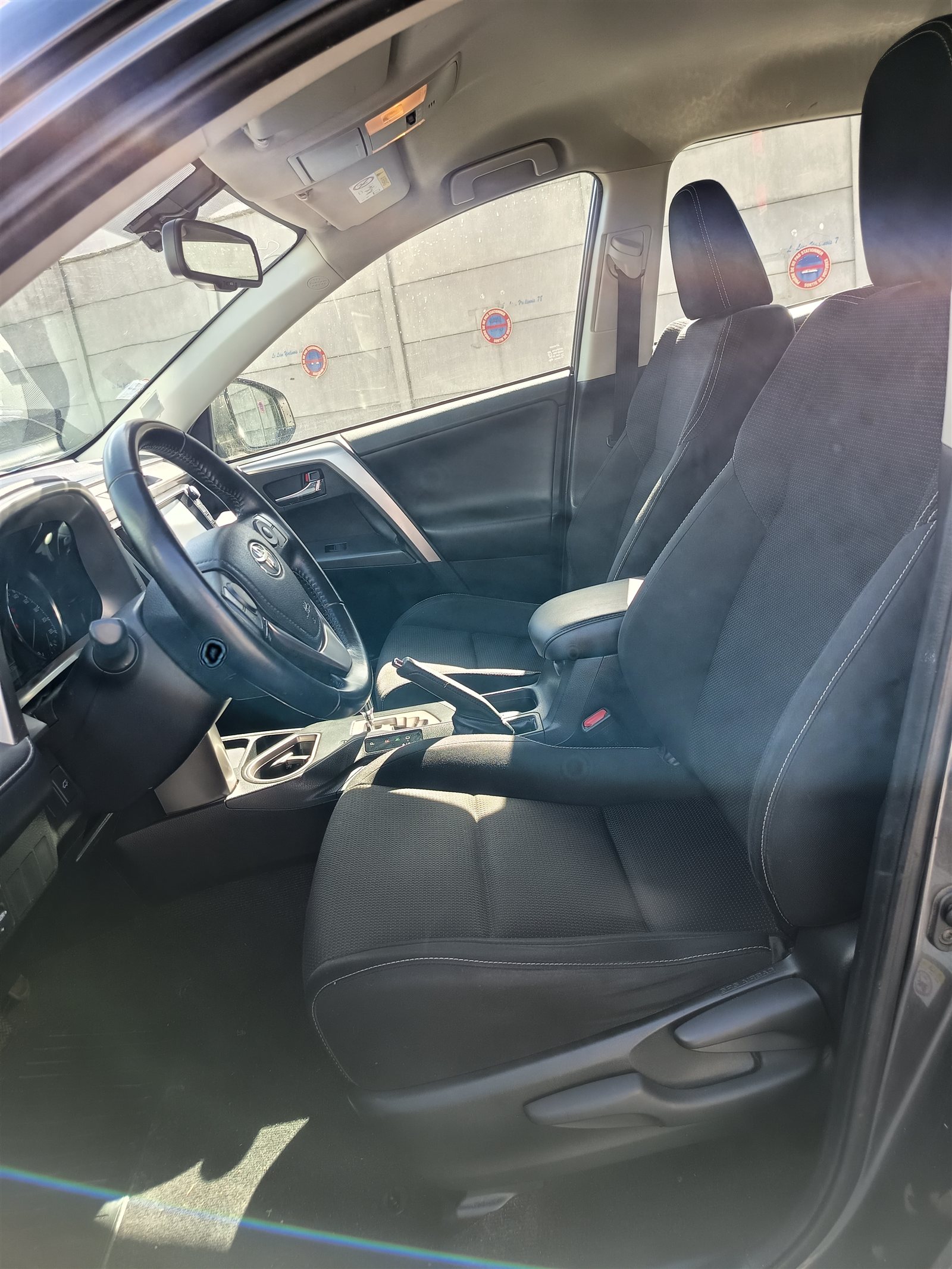 Toyota RAV4 VO 357 - Photo 23