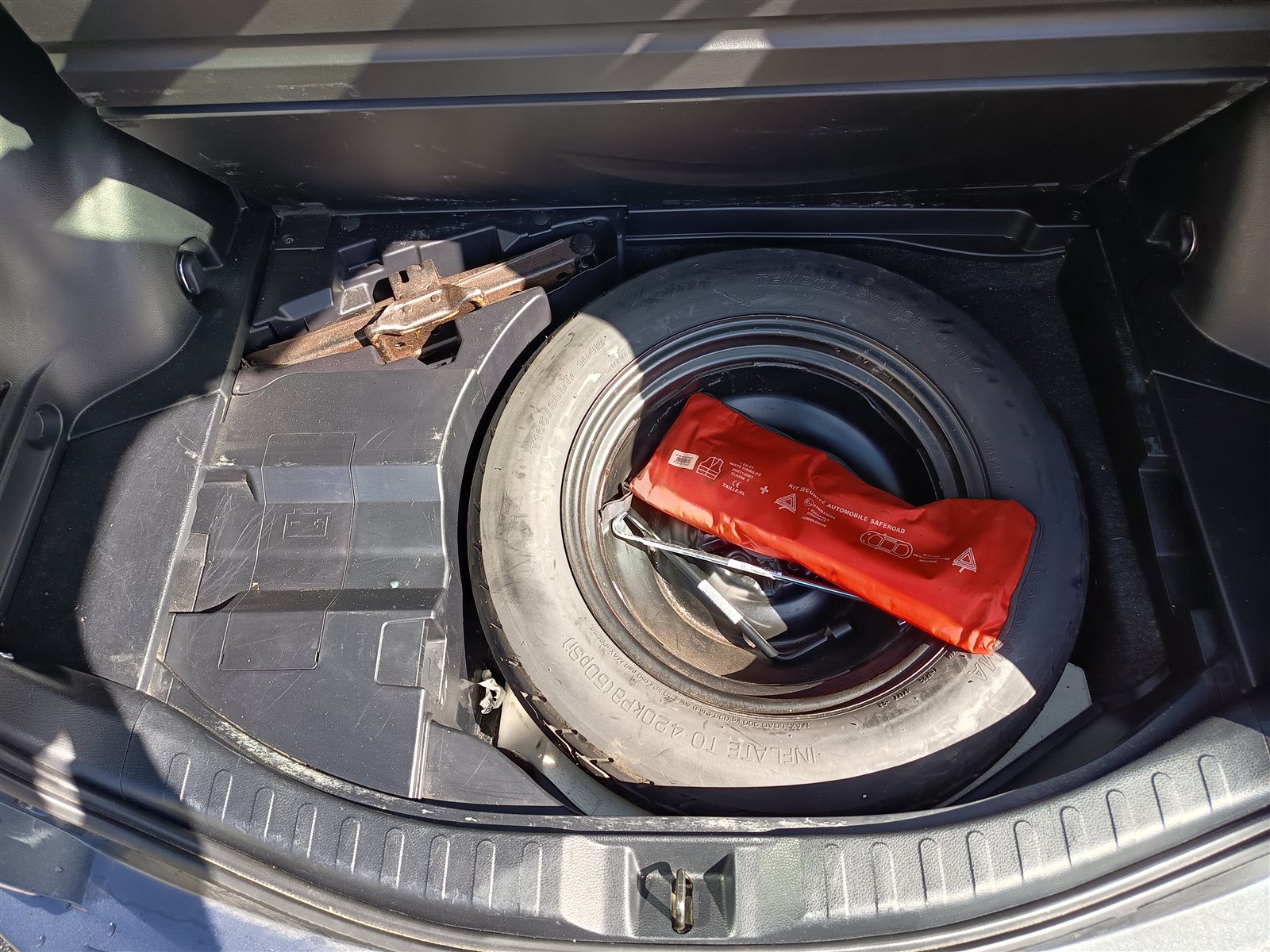 Toyota RAV4 VO 357 - Photo 38