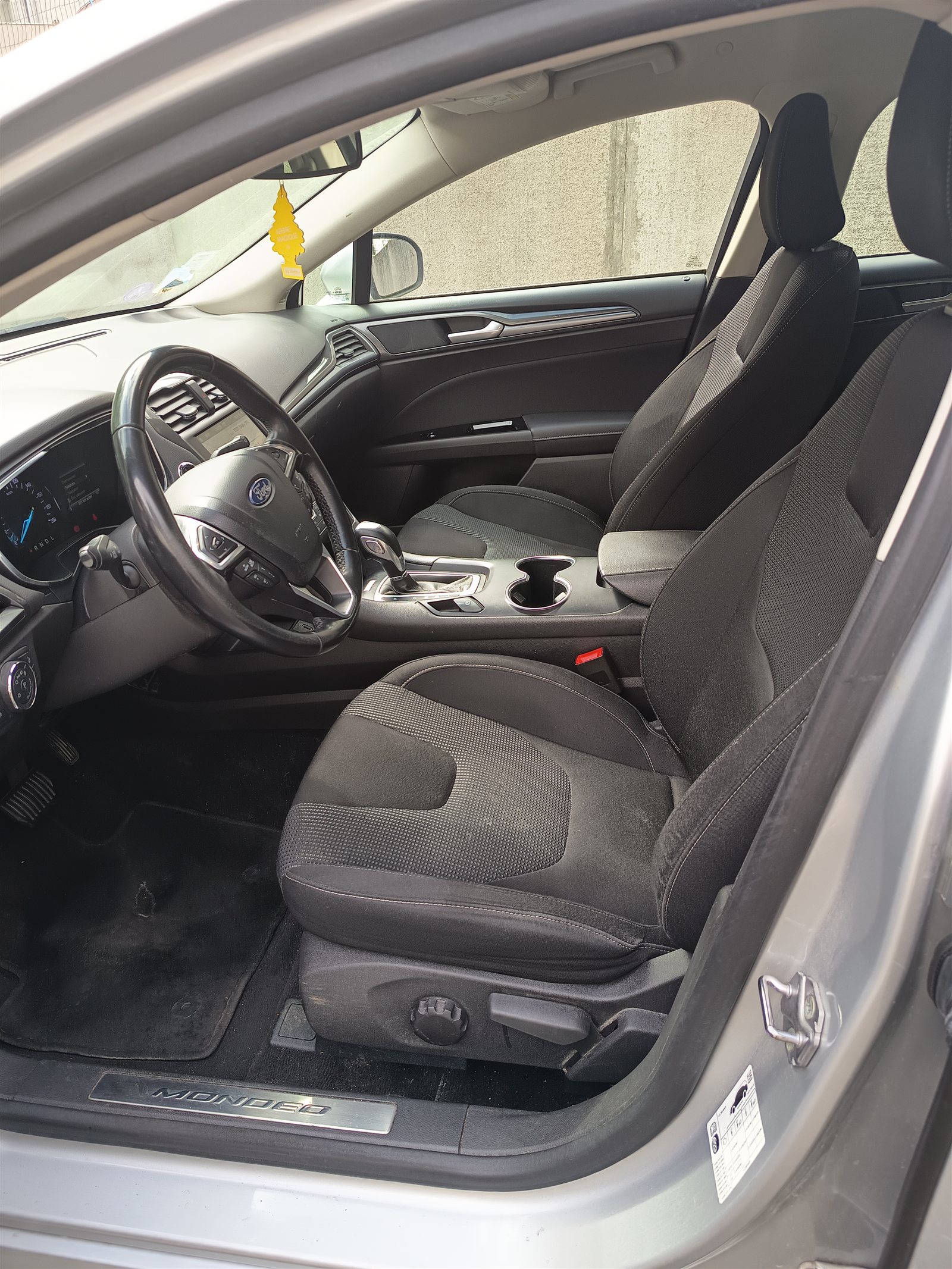 Ford Mondeo SW VO 359 - Photo 16