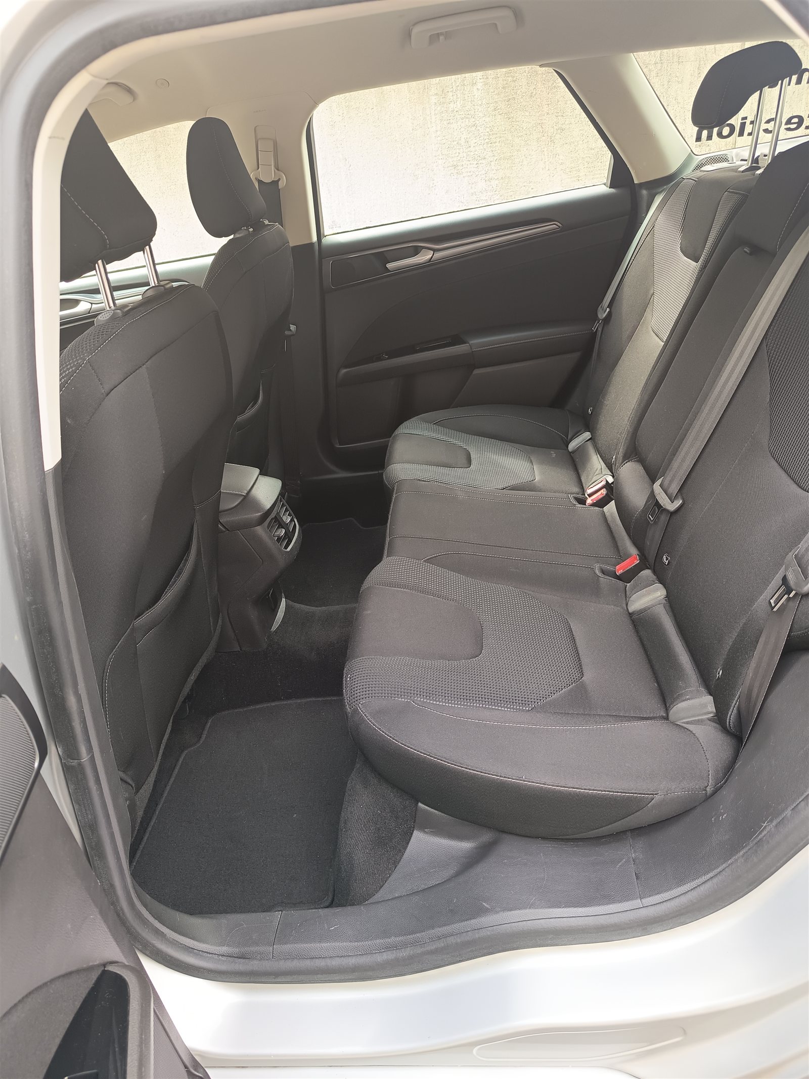 Ford Mondeo SW VO 359 - Photo 17