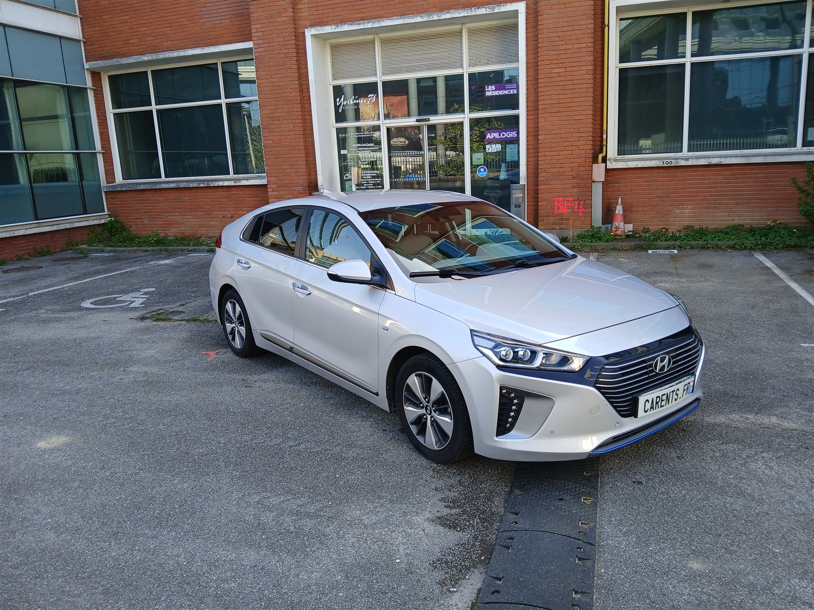 Hyundai Ioniq VO 363 - Photo 2