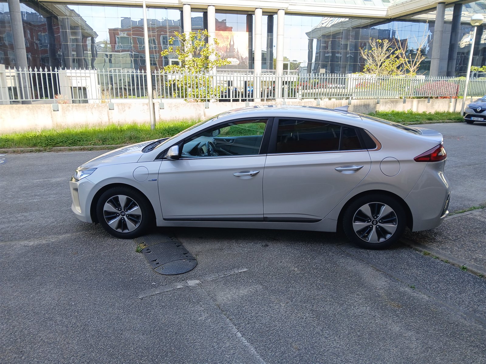 Hyundai Ioniq VO 363 - Photo 7