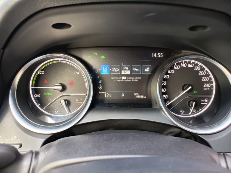 Toyota Camry VO 366 - Photo 28