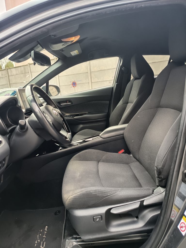 Toyota C-HR VO 367 - Photo 13