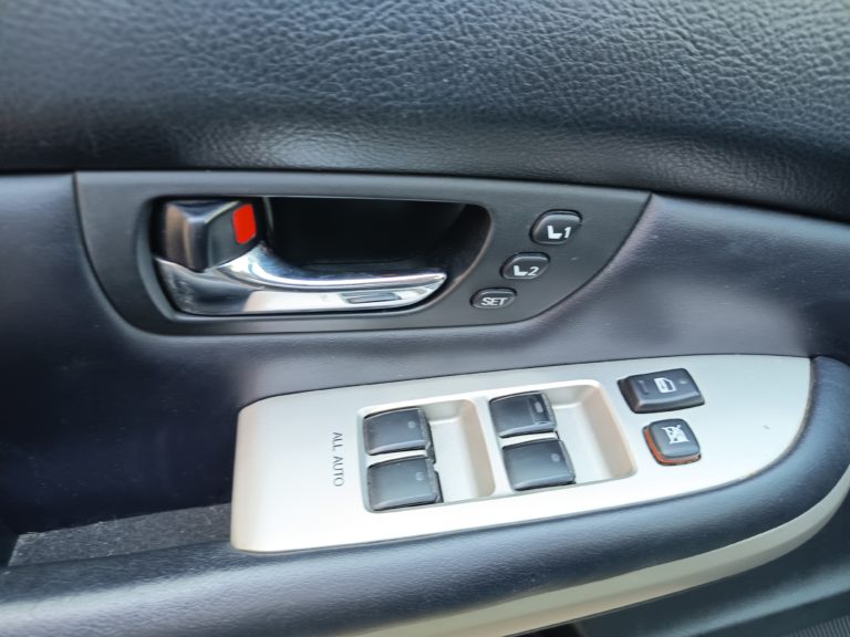 Lexus RX 400h VO 369 - Photo 13