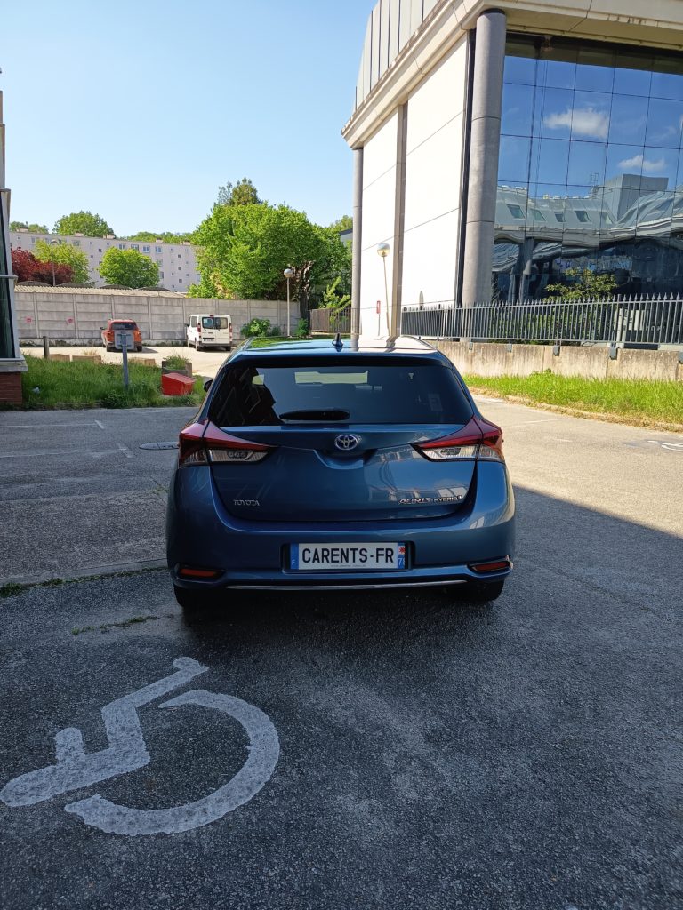 Toyota Auris VO 370 - Photo 18