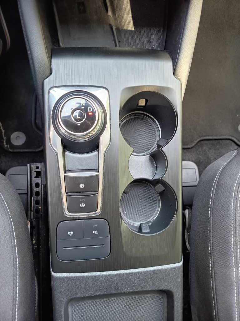 Ford Kuga VO 372Bis - Photo 4