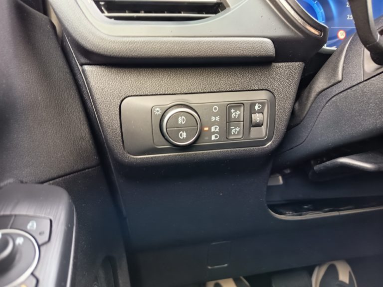 Ford Kuga VO 372Bis - Photo 10