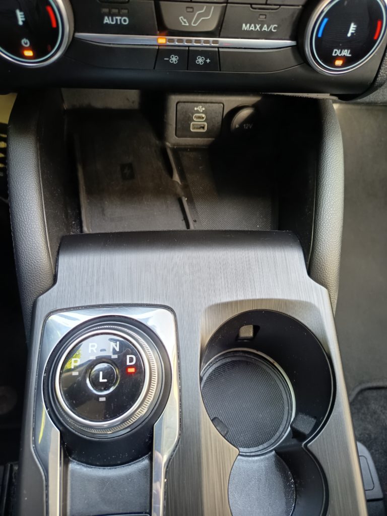 Ford Kuga VO 372Bis - Photo 11