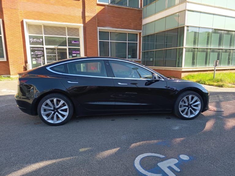 Tesla Model 3 VO 373Bis - Photo 7