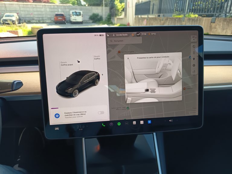 Tesla Model 3 VO 373Bis - Photo 14