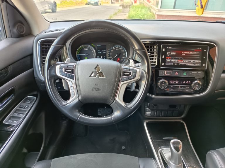 Véhicule Outlander VO 376 - Photo 15