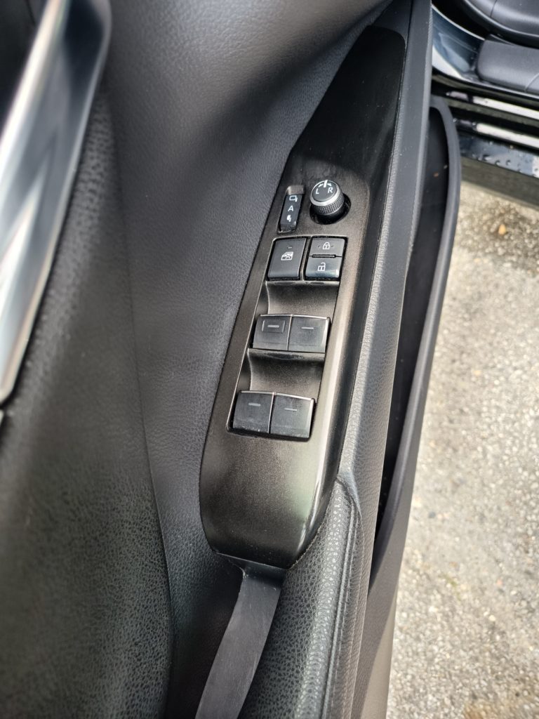 Toyota Camry VO 377 - Photo 10