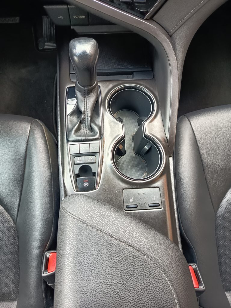 Toyota Camry VO 377 - Photo 15