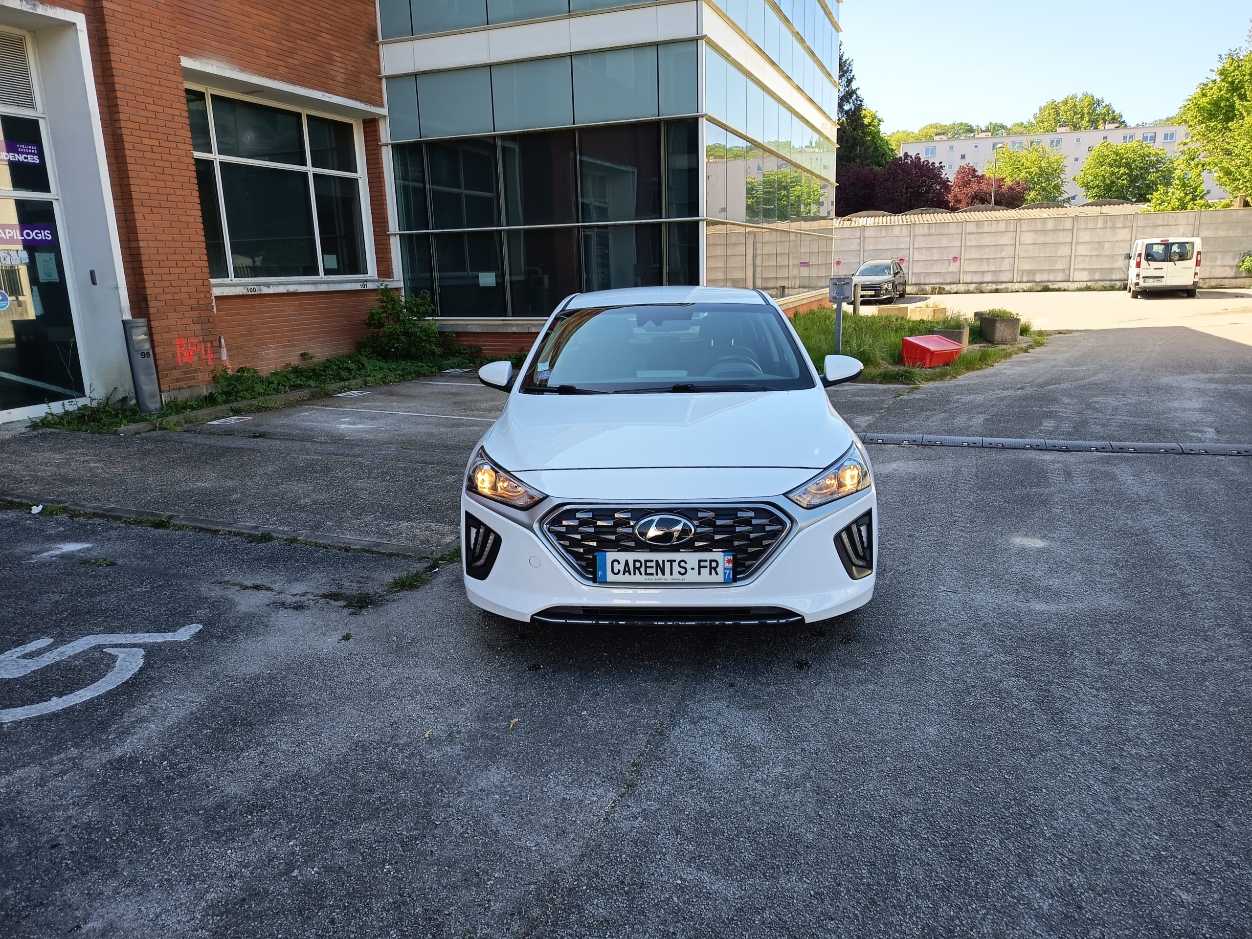 Hyundai Ioniq VO 344 - Photo 8