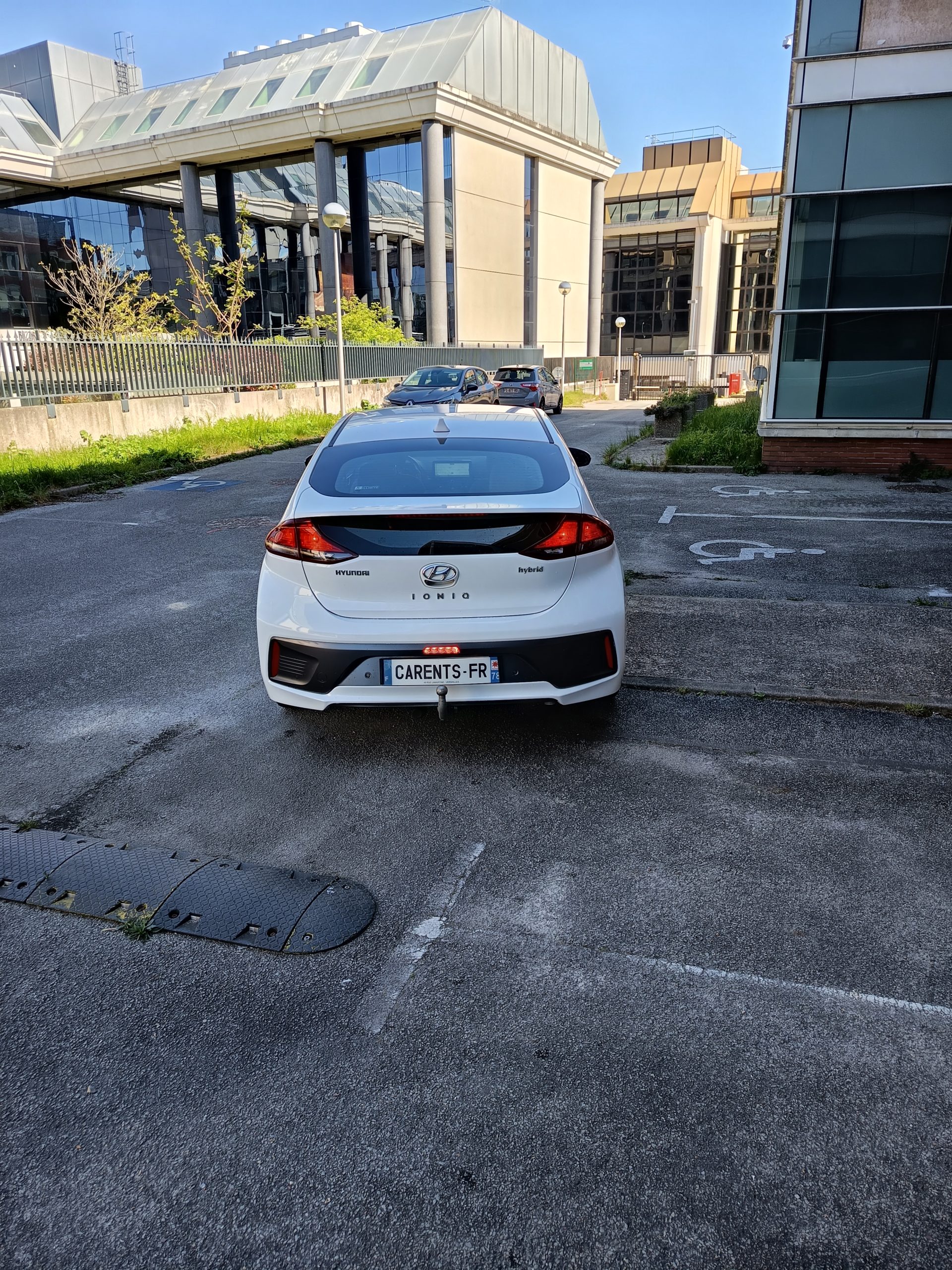 Hyundai Ioniq VO 344 - Photo 11