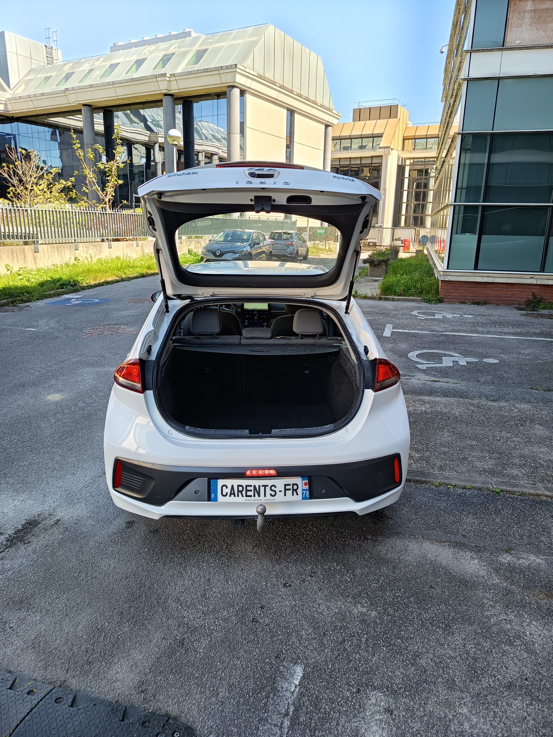 Hyundai Ioniq VO 344 - Photo 12