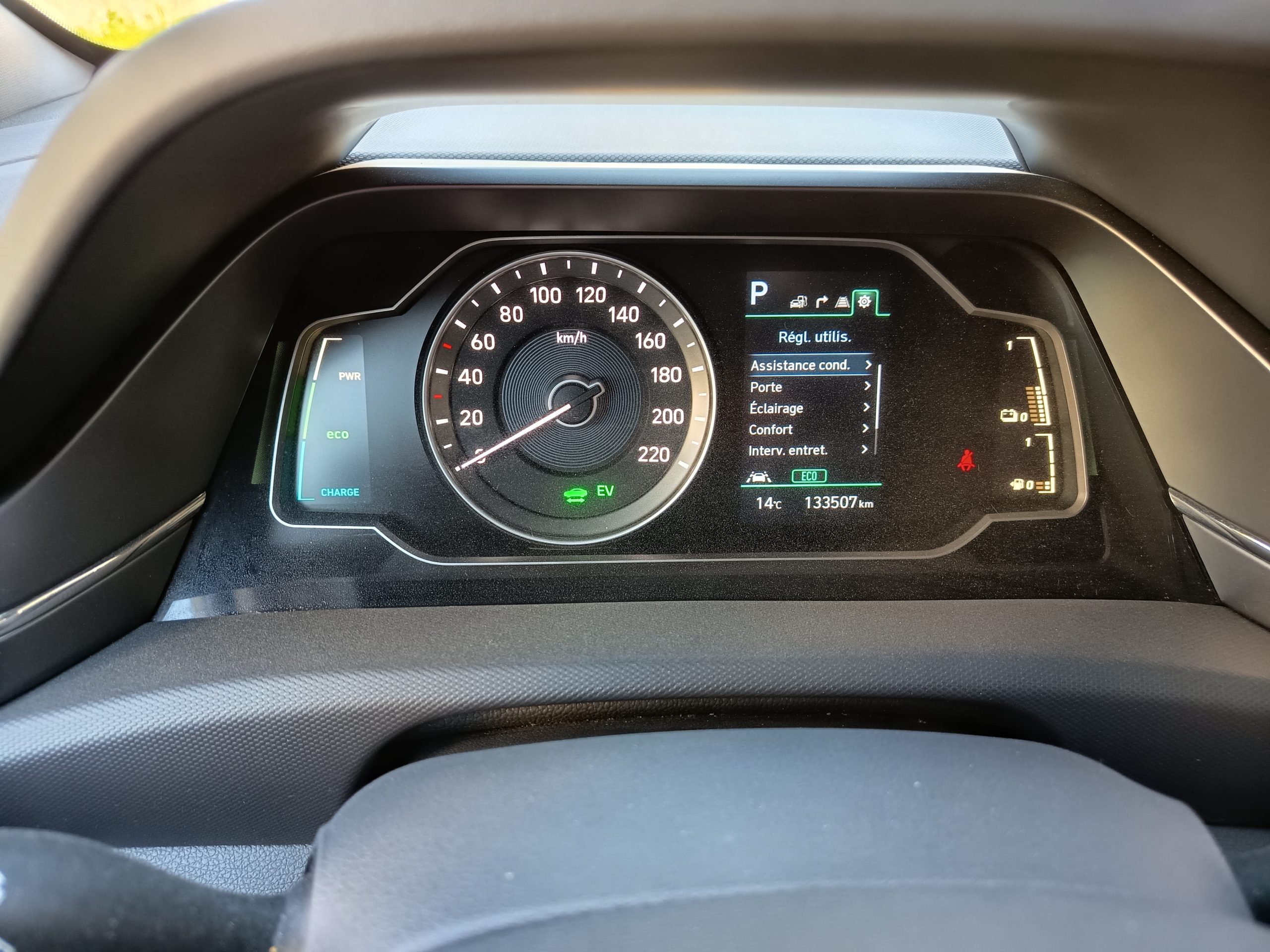 Hyundai Ioniq VO 344 - Photo 30