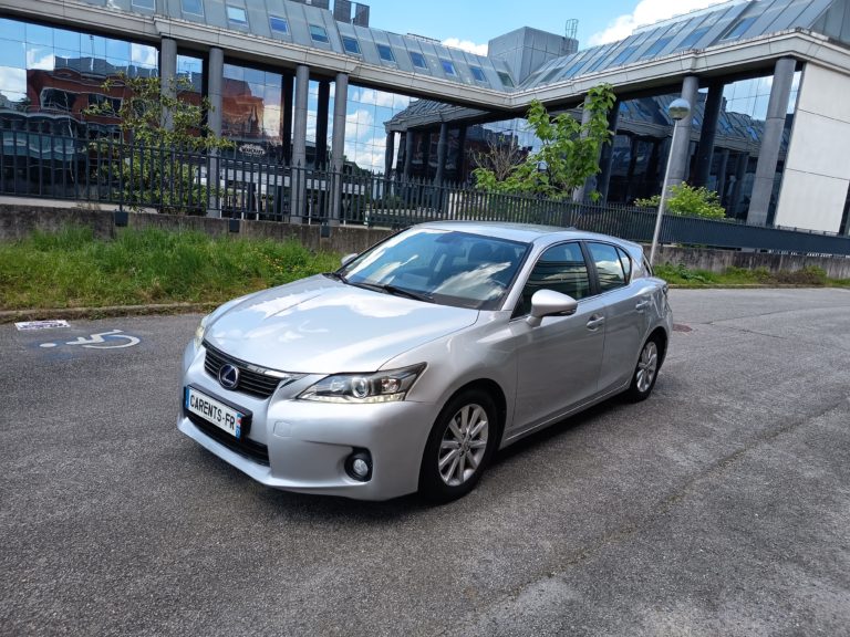 Lexus CT 200h VO 381 - Photo 2