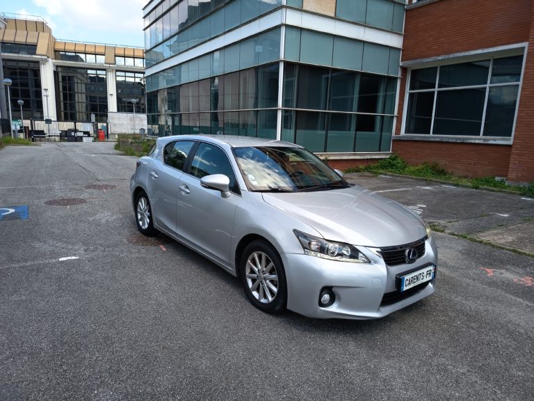 Lexus CT 200h VO 381 - Photo 3