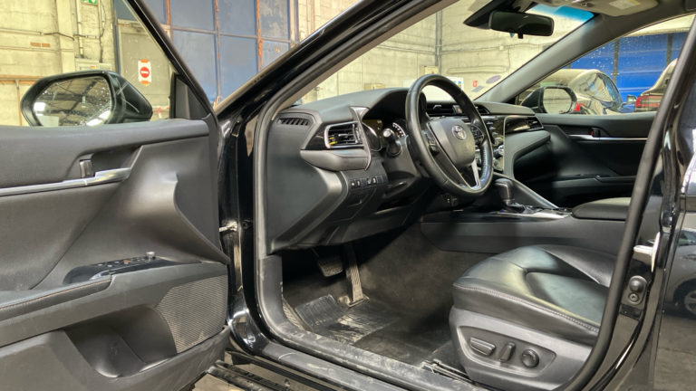 Toyota Camry VO 385 - Photo 8