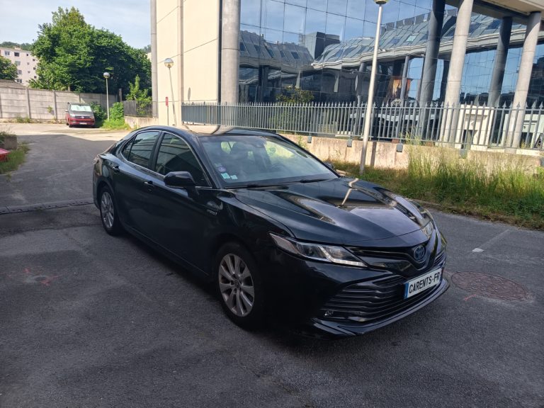 Toyota Camry VO 389 - Photo 9
