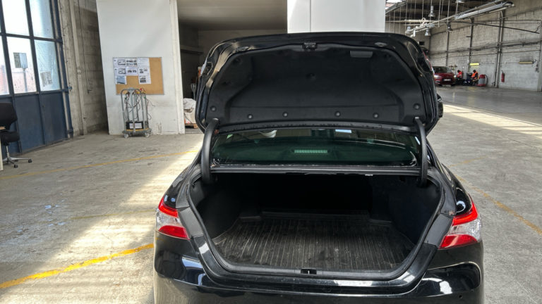 Toyota Camry VO 389 - Photo 11