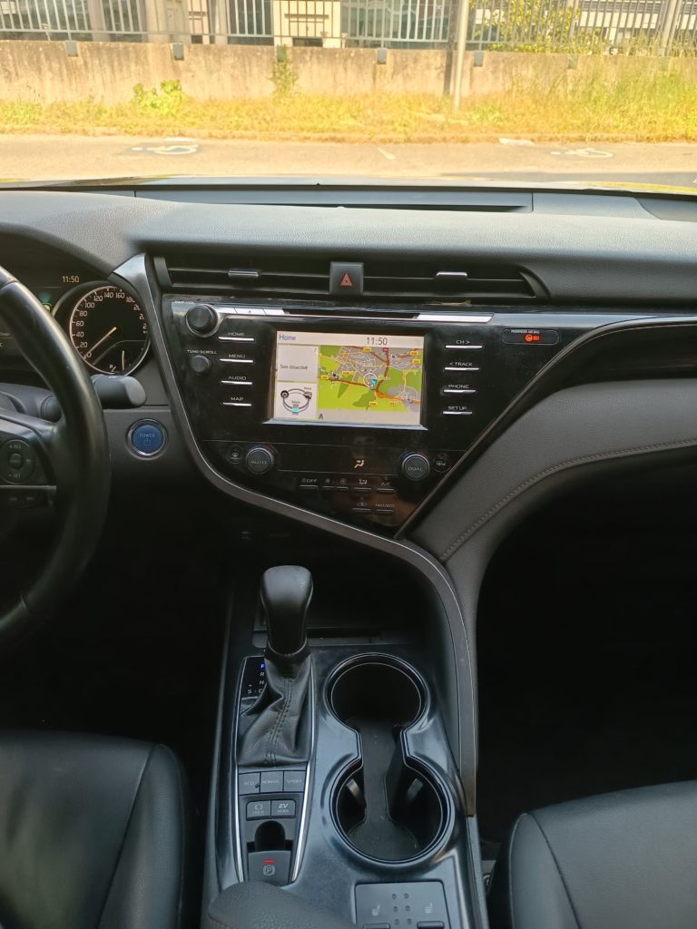 Toyota Camry VO 389 - Photo 15