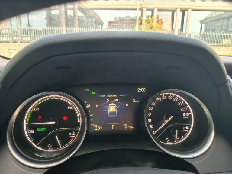 Toyota Camry VO 389 - Photo 25
