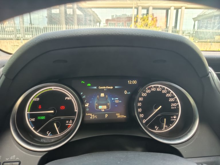Toyota Camry VO 389 - Photo 27