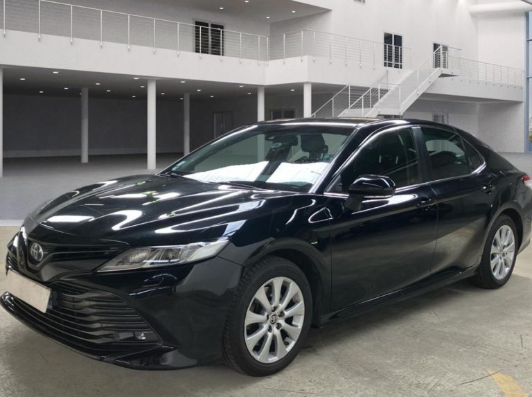 Toyota Camry VO 396 - Photo 1