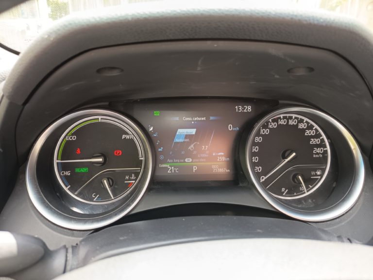 Toyota Camry VO 397 - Photo 23