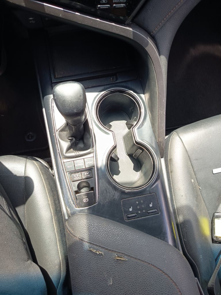 Toyota Camry VO 397 - Photo 25