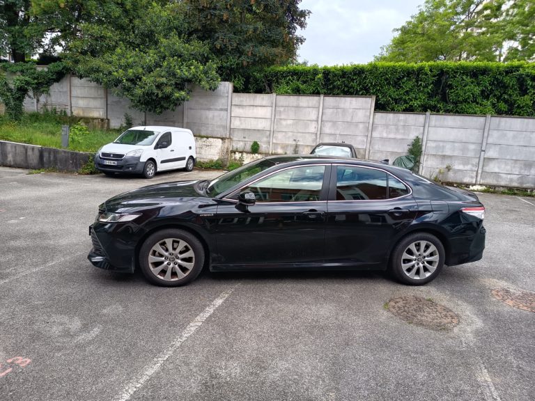 Toyota Camry VO 398 - Photo 4