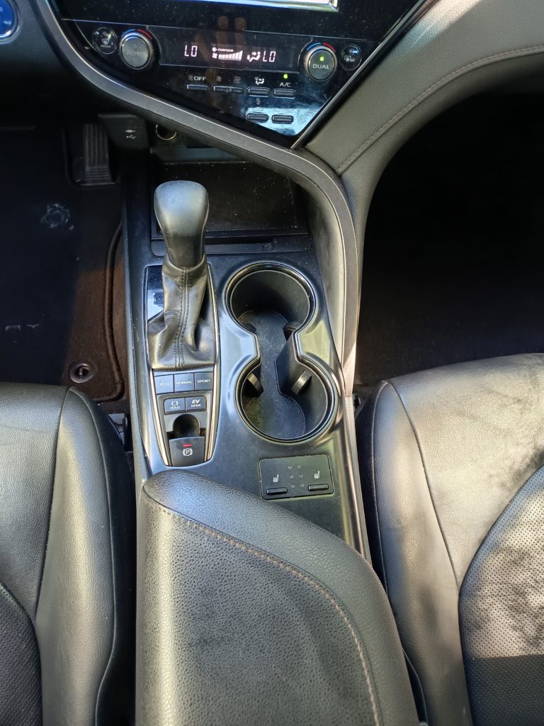 Toyota Camry VO 398 - Photo 15