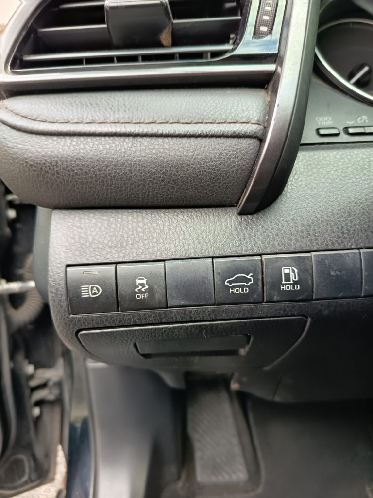 Toyota Camry VO 398 - Photo 23