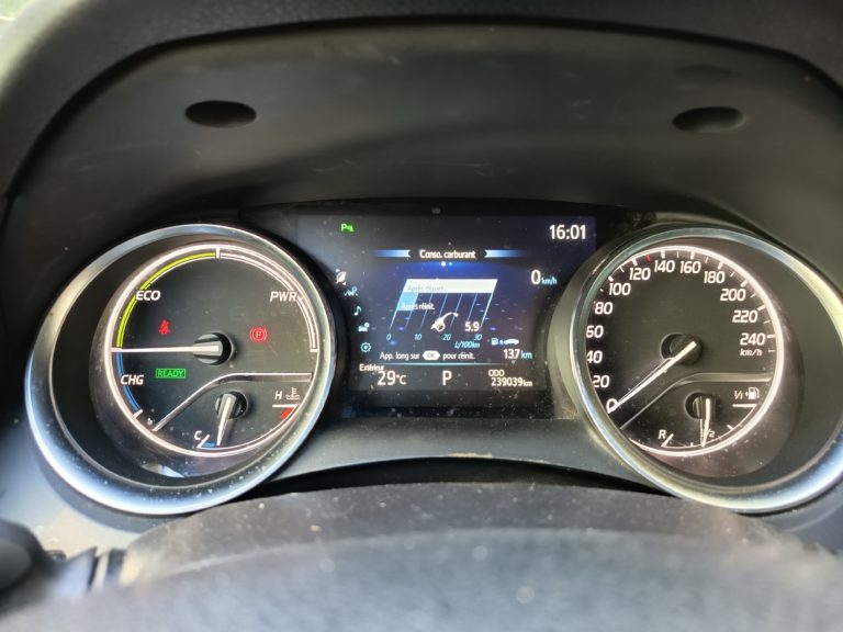 Toyota Camry VO 398 - Photo 30