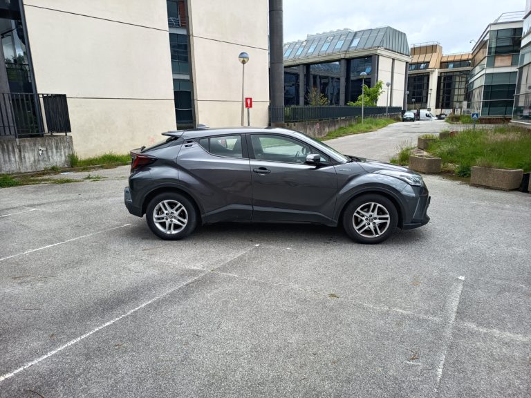Toyota C-HR VO 401 - Photo 6