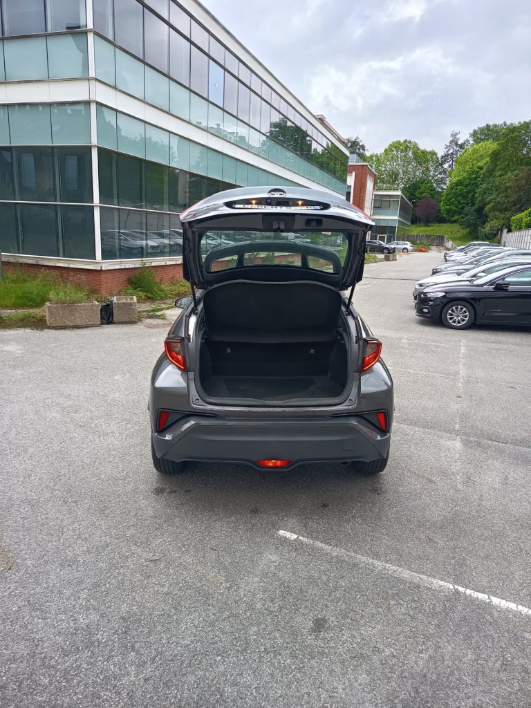 Toyota C-HR VO 401 - Photo 12