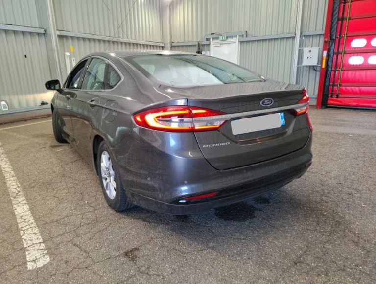 Ford Mondeo VO 402 - Photo 4