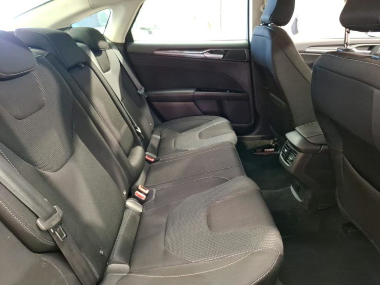Ford Mondeo VO 402 - Photo 6