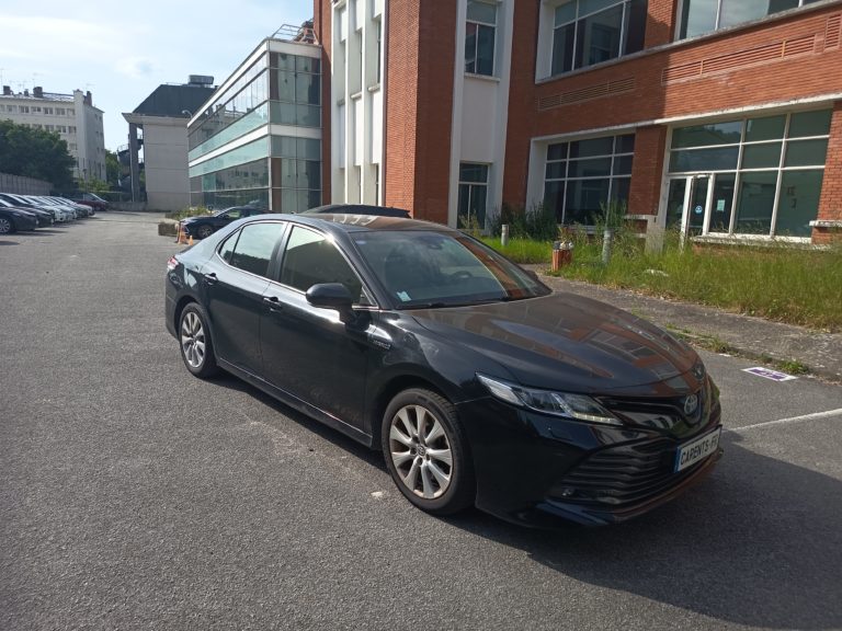 Toyota Camry VO 400 - Photo 3
