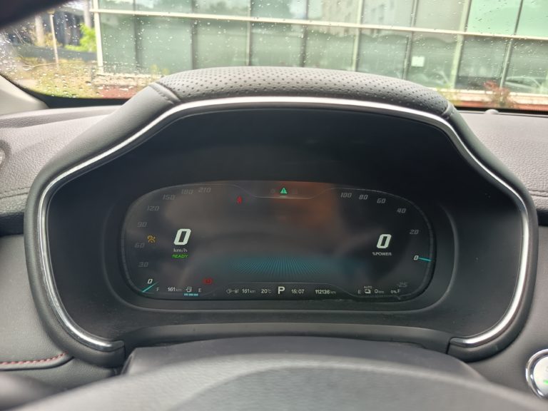 MG EHS VO 409 - Photo 31