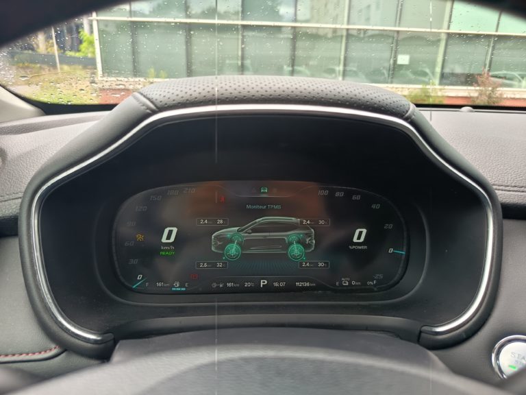 MG EHS VO 409 - Photo 32