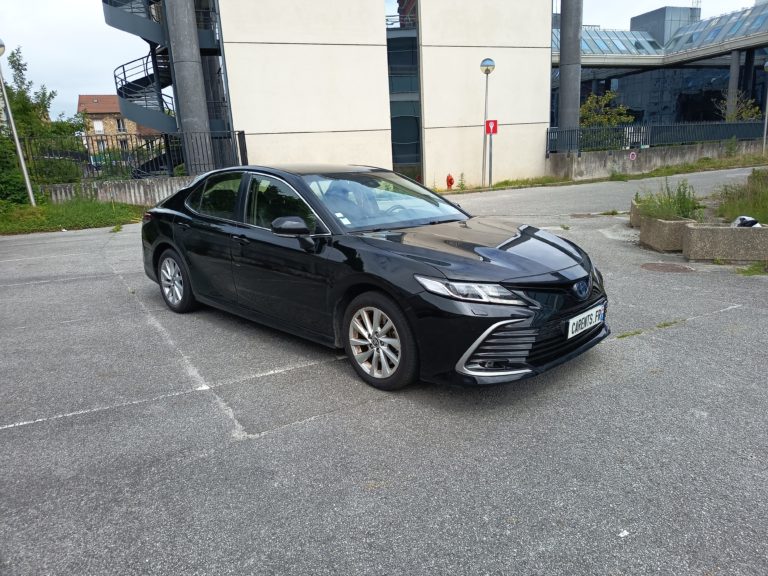 Toyota Camry VO 412 - Photo 3